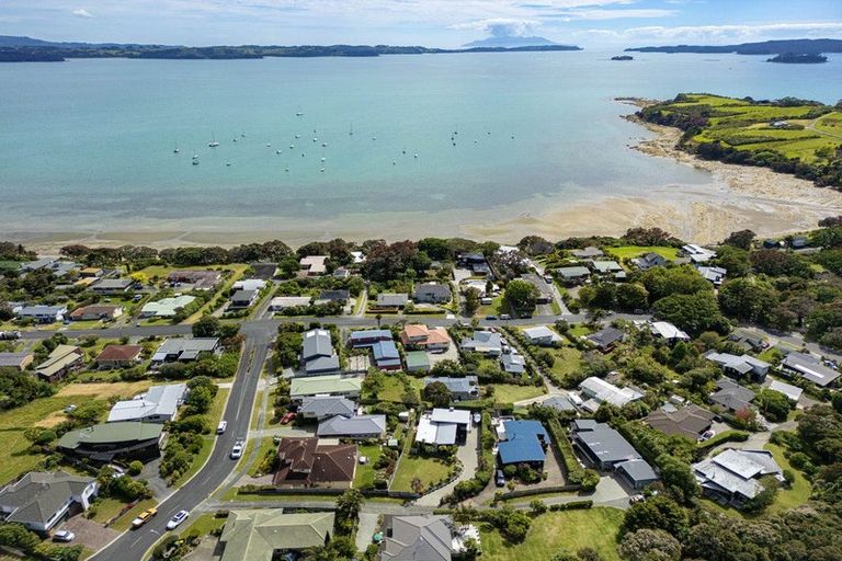 Photo of property in 11 Athol Place, Algies Bay, Warkworth, 0920