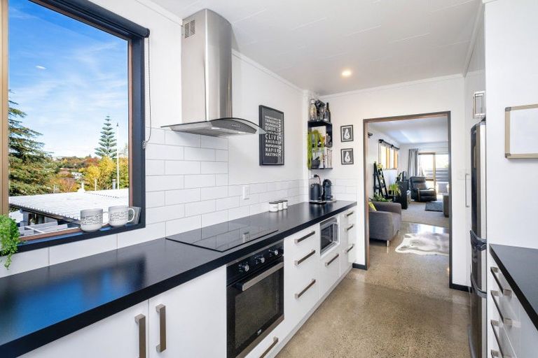 Photo of property in 13c Lovat Street, Havelock North, 4130