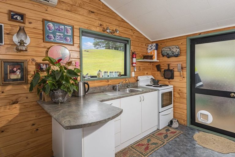 Photo of property in 47 Tavinor Road, Otaika, Whangarei, 0170