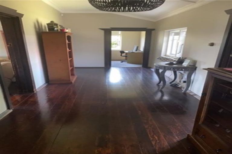 Photo of property in 232 Coronation Avenue, Welbourn, New Plymouth, 4310