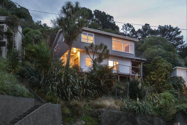 Photo of property in 112 Duncan Terrace, Kilbirnie, Wellington, 6022