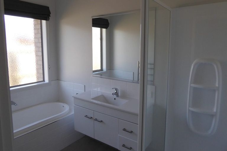 Photo of property in 3 Keast Place, Lincoln, 7608