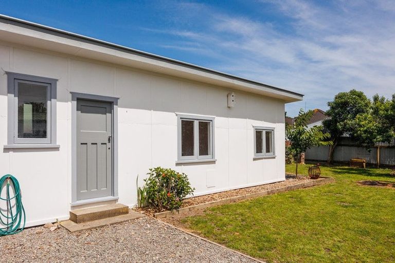 Photo of property in 25 Argyle Avenue, Takaro, Palmerston North, 4410