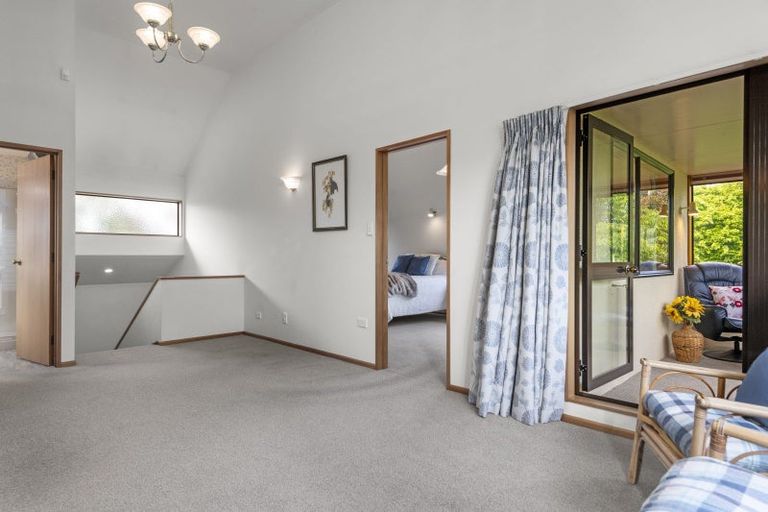 Photo of property in 11 Balcairn Place, Terrace End, Palmerston North, 4410