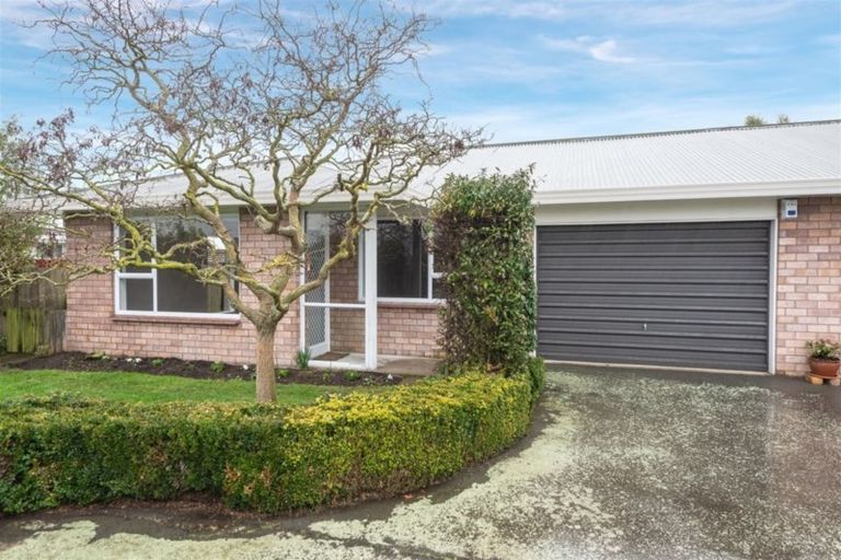 Photo of property in 3/25 Third Street, Belfast, Christchurch, 8051