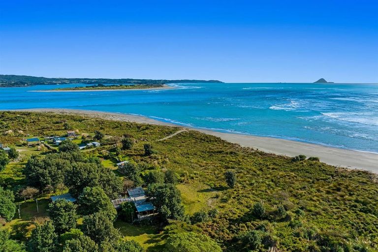 Photo of property in 408 Ohiwa Harbour Road, Waiotahi, Opotiki, 3198