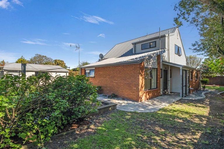 Photo of property in 46a Coopers Road, Dallington, Christchurch, 8061