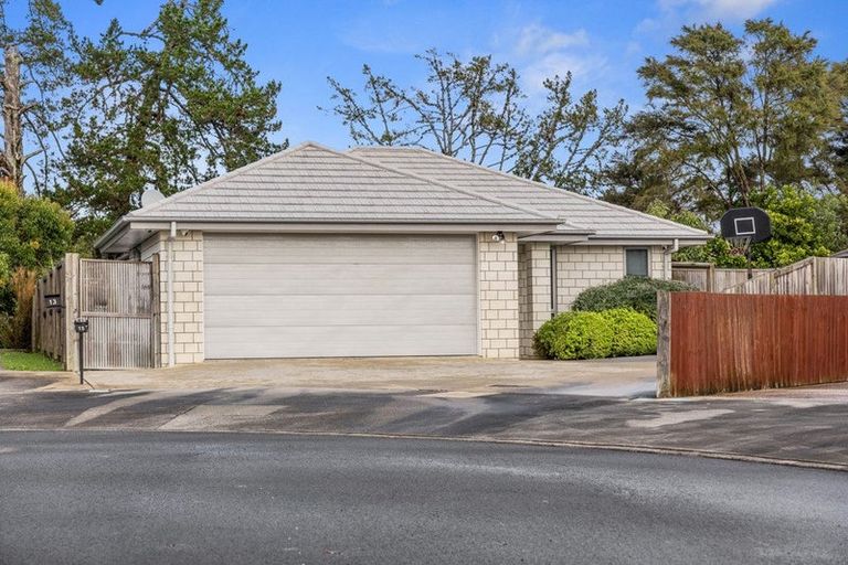 Photo of property in 15 Gregson Drive, Huntly, 3700