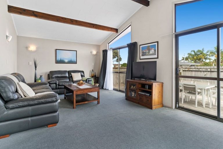 Photo of property in 50 Eversham Road, Mount Maunganui, 3116