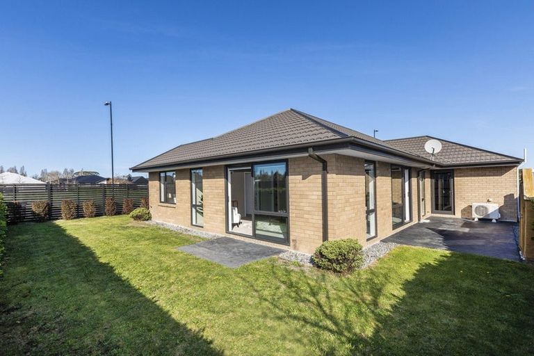 Photo of property in 23 Raranga Street, Marshland, Christchurch, 8083