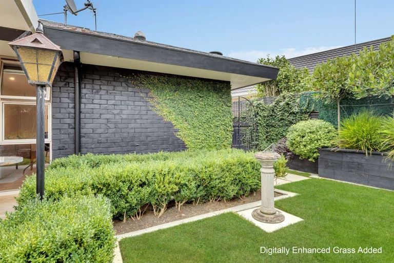 Photo of property in 18d Montgomery Terrace, Hokowhitu, Palmerston North, 4410