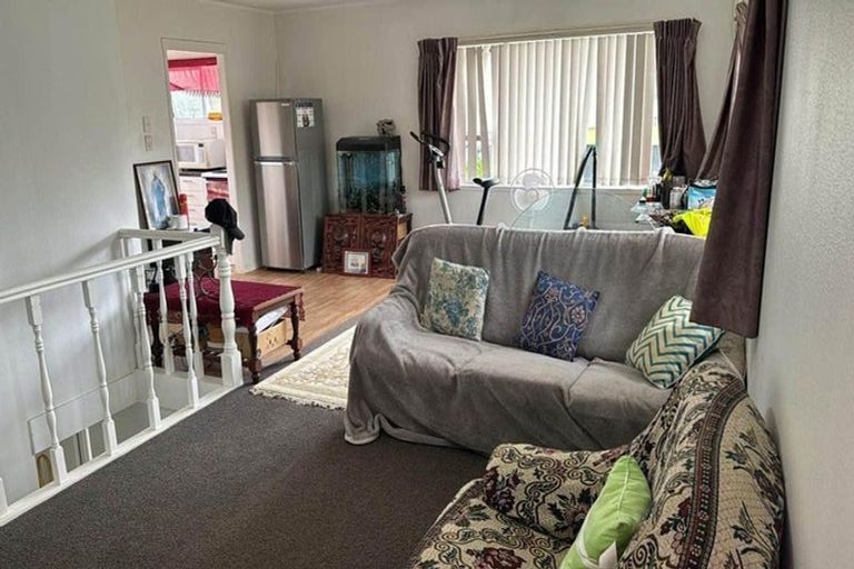 Photo of property in 1/42 Sheridan Drive, New Lynn, Auckland, 0600