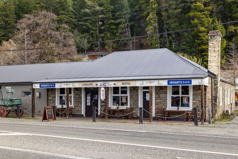 Photo of property in 16 Jackson Rise, Luggate, Wanaka, 9383