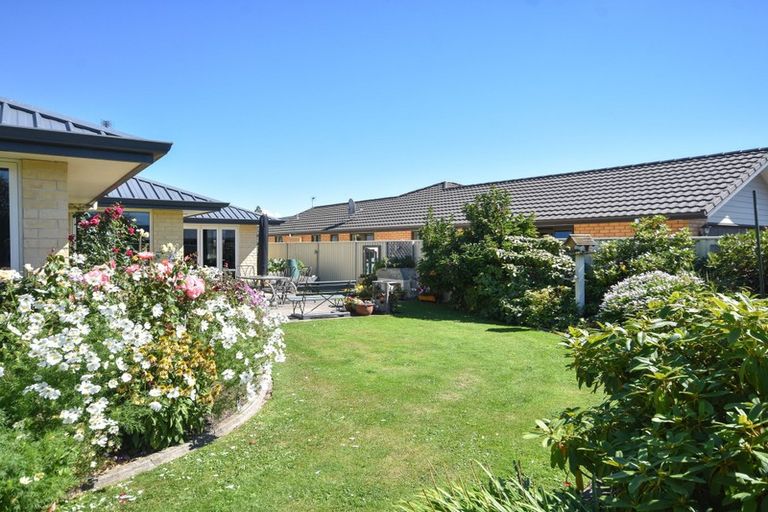 Photo of property in 2 Kura Place, Mosgiel, 9024