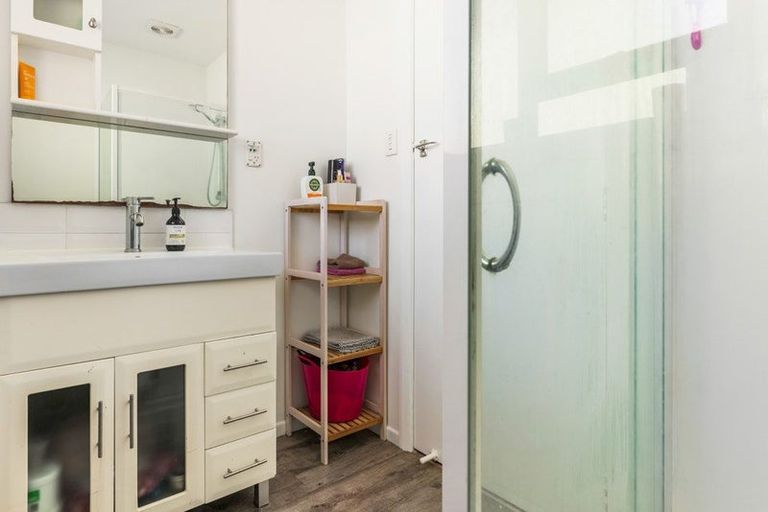 Photo of property in 26 Liverton Crescent, Bishopdale, Christchurch, 8053