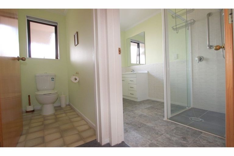 Photo of property in 48a Mclauchlan Street, Springlands, Blenheim, 7201