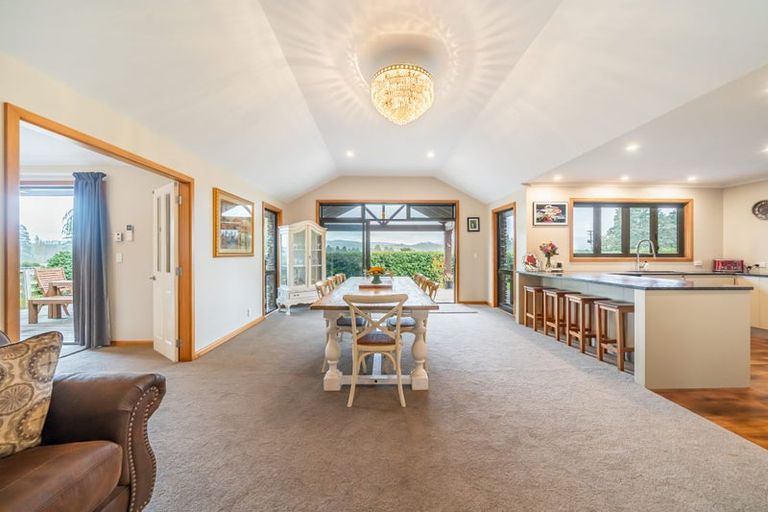 Photo of property in 61a Colletts Road, Mangaroa, Upper Hutt, 5371
