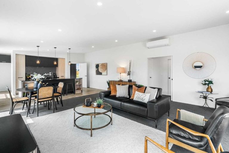 Photo of property in 3 Higgins Street, Woodend, 7610