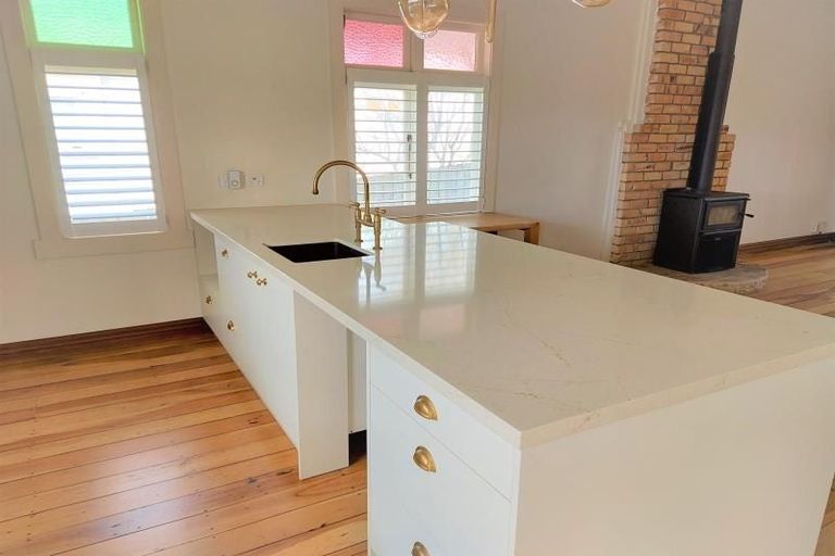 Photo of property in 15 Prospect Terrace, Pukekohe, 2120