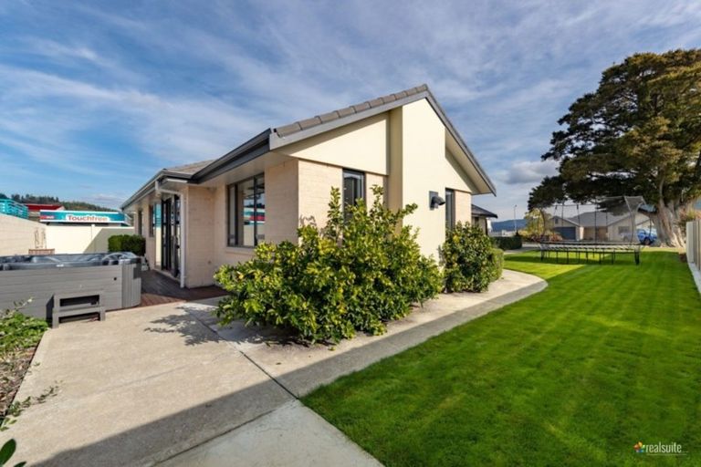 Photo of property in 9 Vernon Grove, Brown Owl, Upper Hutt, 5018