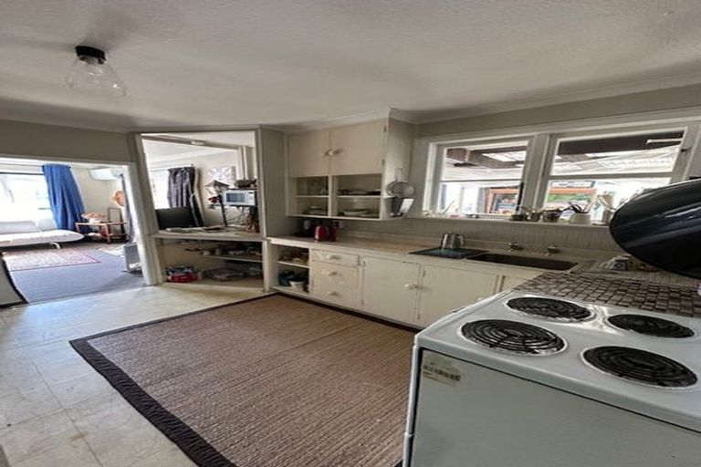 Photo of property in 12 Bush Grove, Trentham, Upper Hutt, 5018