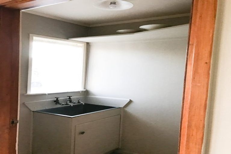 Photo of property in 3/9 Oxford Road, Manurewa, Auckland, 2102