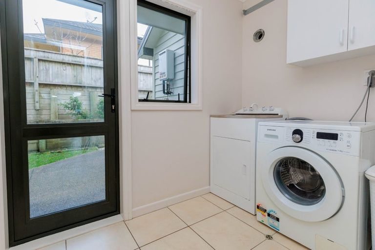 Photo of property in 44 Furlong Crescent, Churton Park, Wellington, 6037