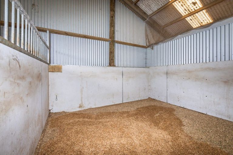 Photo of property in 35 Taplin Road, Matangi, Hamilton, 3283