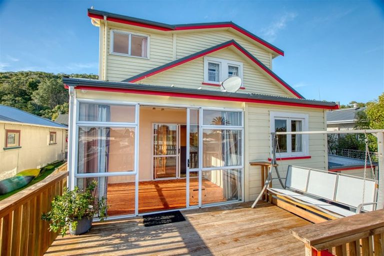 Photo of property in 8 Kilgour Road, Greymouth, 7805