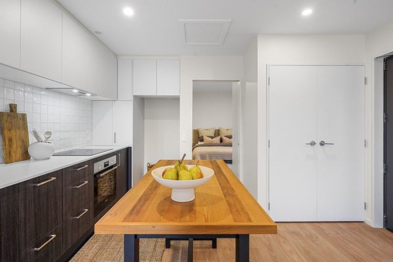 Photo of property in 4/2 Everard Street, Somerfield, Christchurch, 8024