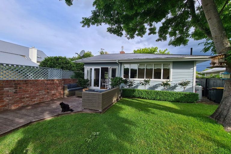 Photo of property in 15 Halton Street, Strowan, Christchurch, 8052