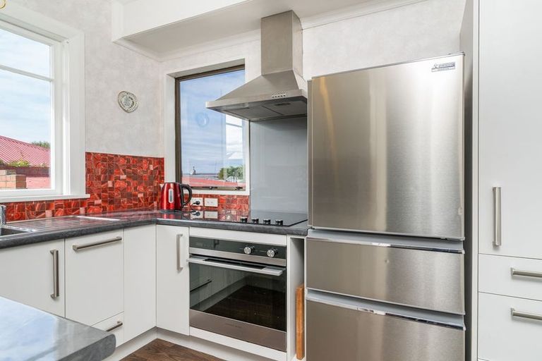 Photo of property in 71 Aberdeen Road, Saint Clair, Dunedin, 9012