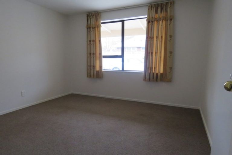 Photo of property in 365a Clyde Road, Bryndwr, Christchurch, 8053