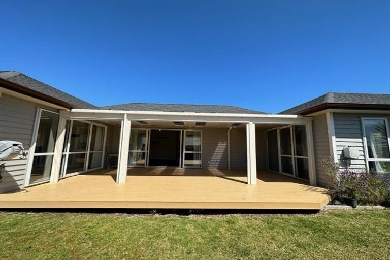 Photo of property in 59 Ridgedale Road, Silverdale, 0932