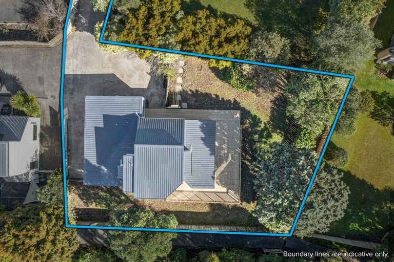 Photo of property in 1/56 Centorian Drive, Windsor Park, Auckland, 0632