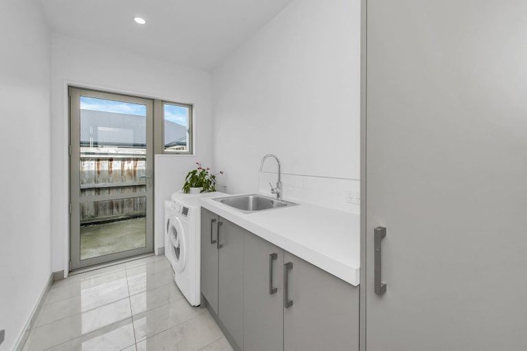 Photo of property in 33 Hungerford Drive, Rolleston, 7615