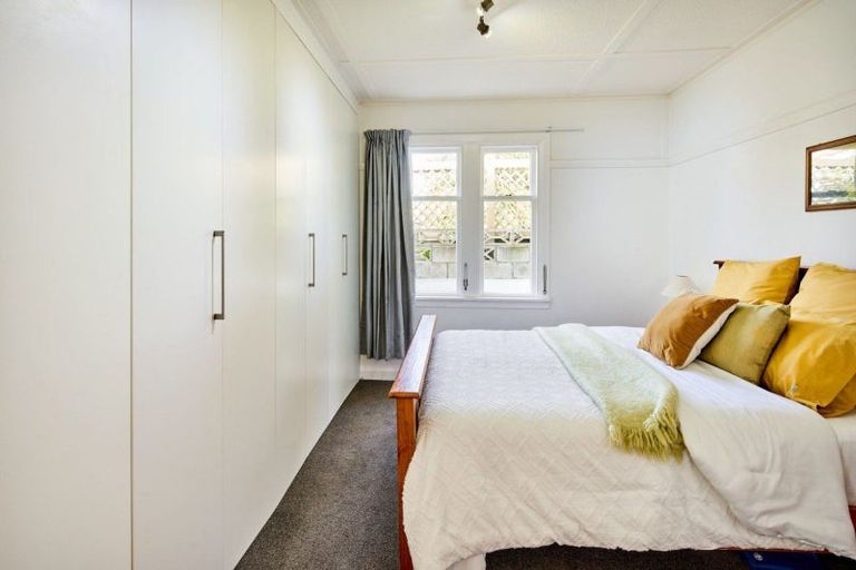 Photo of property in 50 Childers Terrace, Kilbirnie, Wellington, 6022