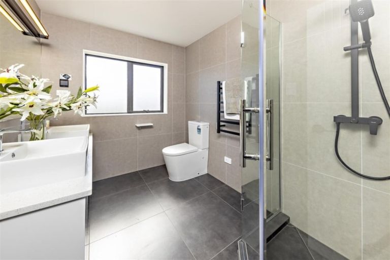 Photo of property in 16 Hutukawa Drive, Beachlands, Auckland, 2018