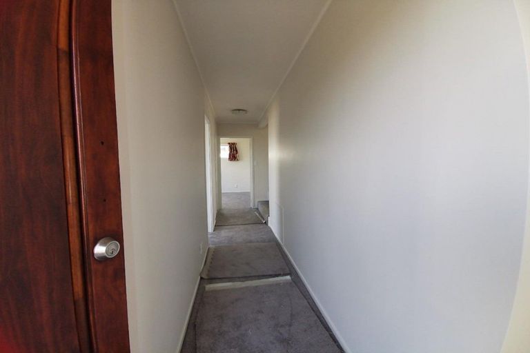 Photo of property in 1/23 Heron Place, Pakuranga Heights, Auckland, 2010