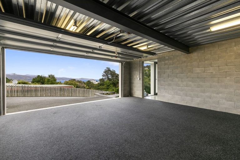 Photo of property in 58b Pekanga Road, Normandale, Lower Hutt, 5010