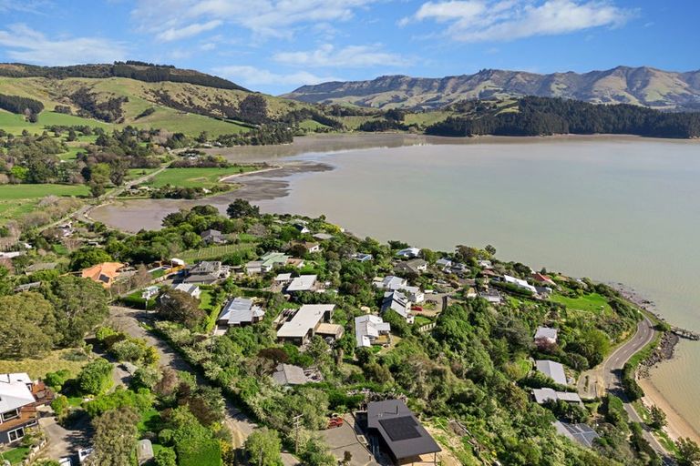 Photo of property in 33 Andersons Road, Charteris Bay, Governors Bay, 8971