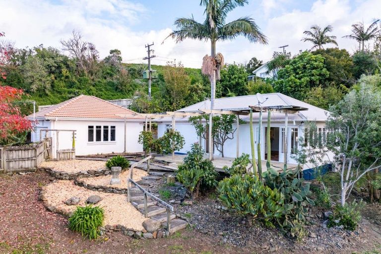 Photo of property in 9 Hill Street, Onerahi, Whangarei, 0110