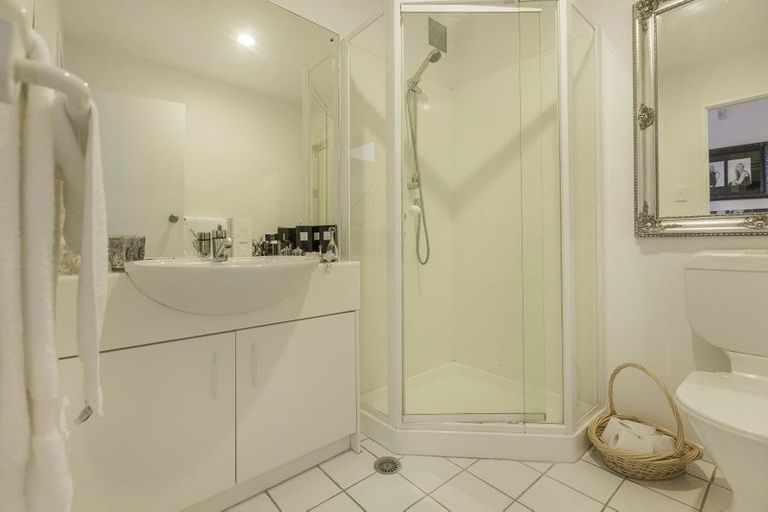 Photo of property in 2/10 Cleveland Road, Parnell, Auckland, 1052