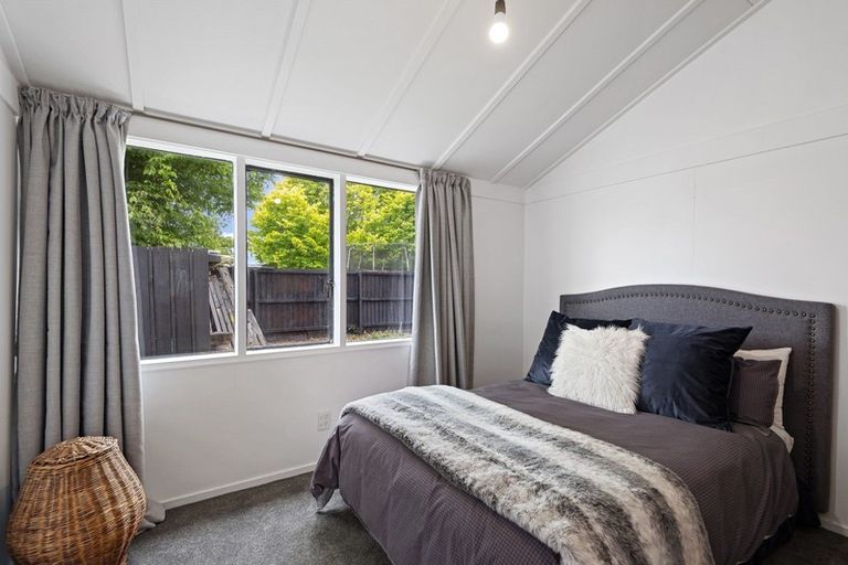 Photo of property in 370b Yaldhurst Road, Russley, Christchurch, 8042