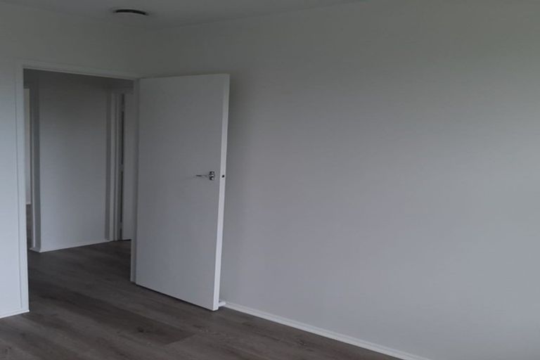 Photo of property in 12 Almond Place, Mount Wellington, Auckland, 1060