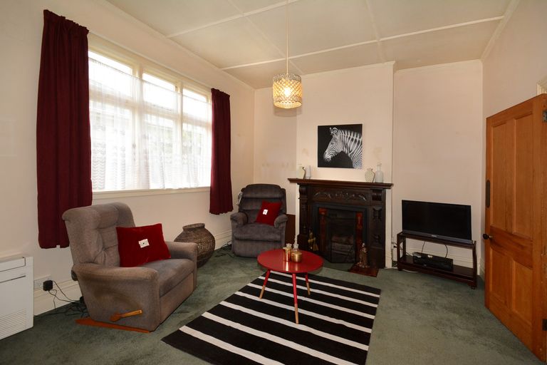 Photo of property in 49 Richmond Street, Forbury, Dunedin, 9012