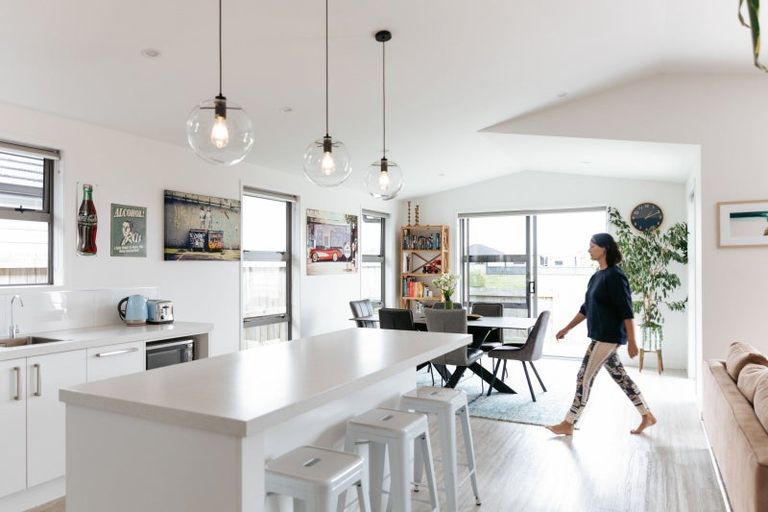 Photo of property in 32 Batty Street, Papamoa Beach, Papamoa, 3118