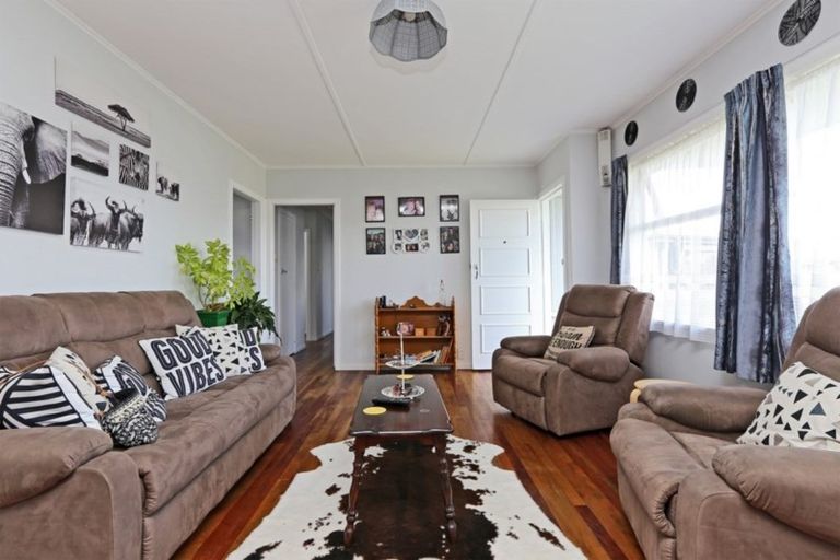 Photo of property in 401 Huia Place, Camberley, Hastings, 4120