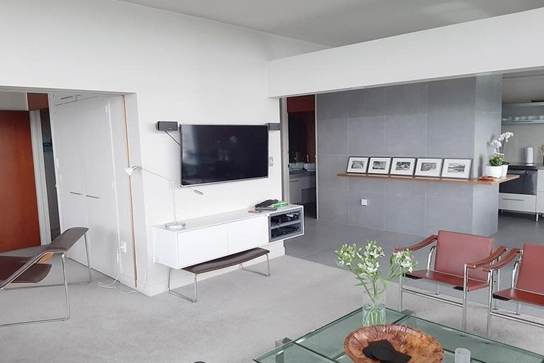 Photo of property in 38/45 Stanley Point Road, Stanley Point, Auckland, 0624