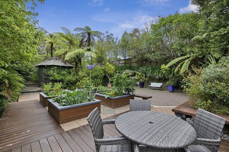 Photo of property in 106 Park Road, Belmont, Lower Hutt, 5010